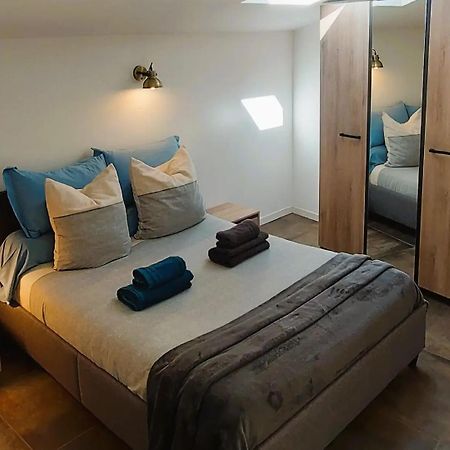 Spacieuse Dependance Duplex 50 M2 Classe 3 Etoiles Sans Vis-A-Vis Gréoux-les-Bains Kültér fotó