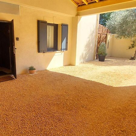 Spacieuse Dependance Duplex 50 M2 Classe 3 Etoiles Sans Vis-A-Vis Gréoux-les-Bains Kültér fotó