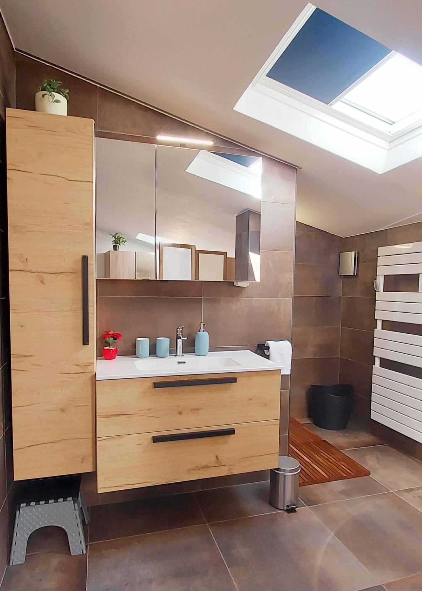 Spacieuse Dependance Duplex 50 M2 Classe 3 Etoiles Sans Vis-A-Vis Gréoux-les-Bains Kültér fotó